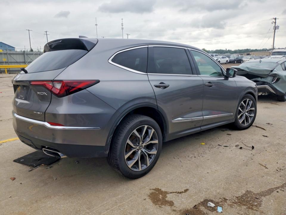 Photo 3 from auction – 2023 ACURA MDX with VIN 5J8YE1H45PL011801
