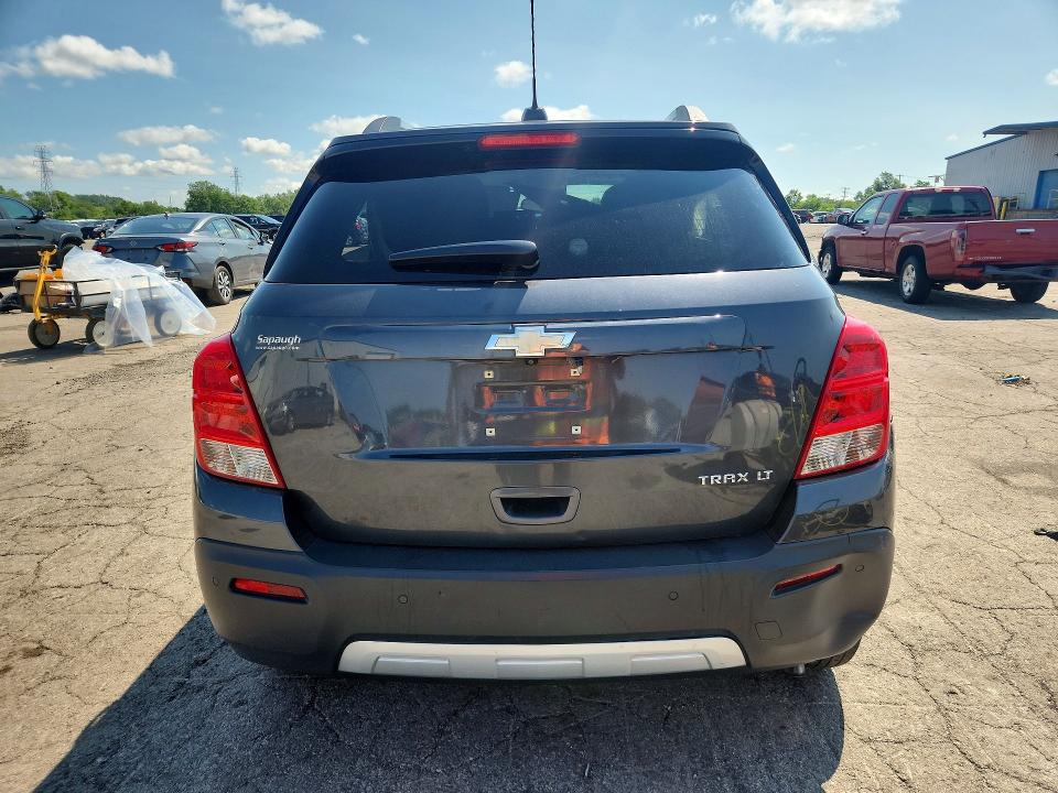 Photo 6 from auction – 2016 CHEVROLET TRAX with VIN 3GNCJLSB1GL278162