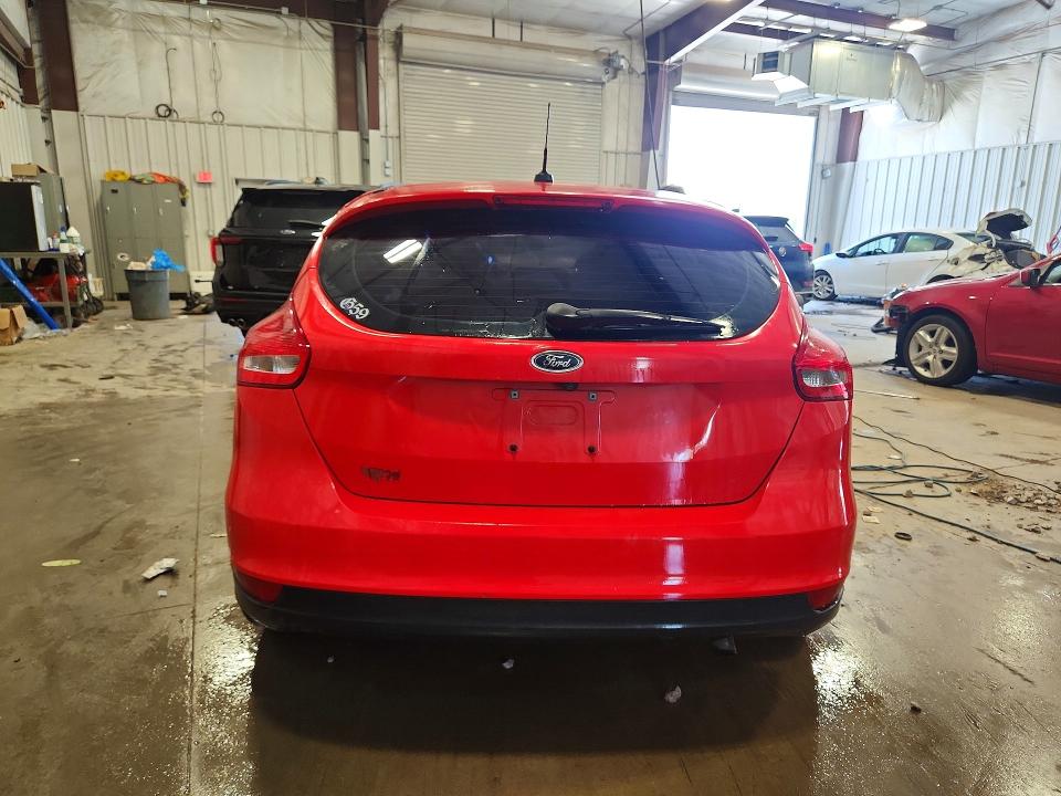 Photo 6 from auction – 2015 FORD FOCUS with VIN 1FADP3K29FL215077