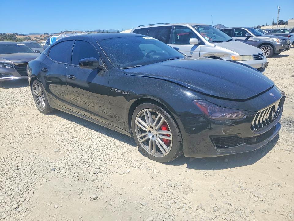 Photo 4 from auction – 2019 MASERATI GHIBLI with VIN ZAM57YSA6K1311141