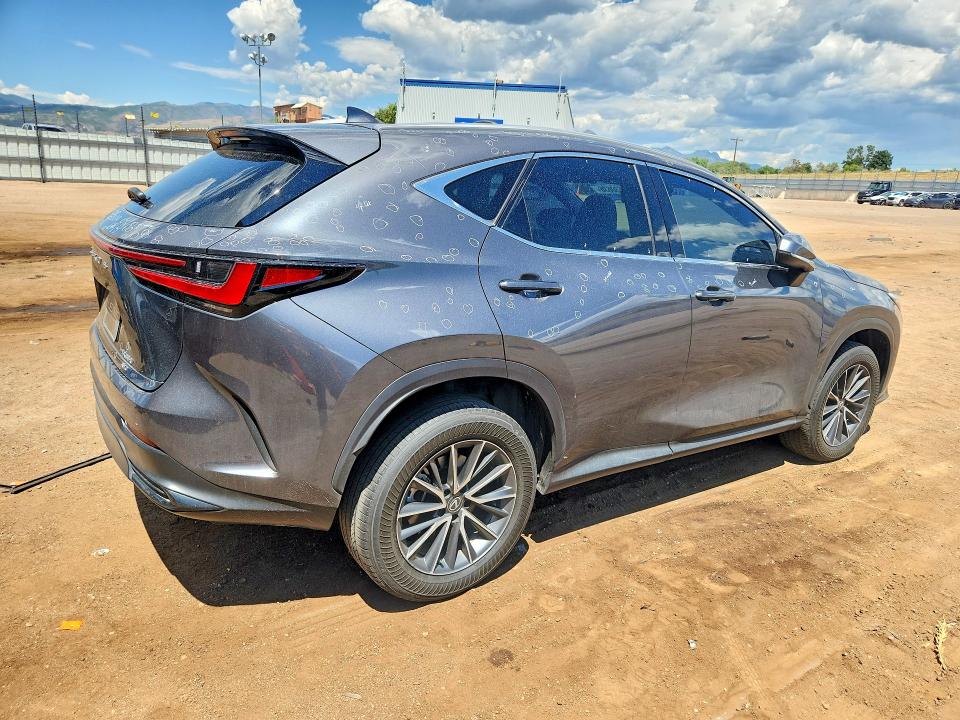 Photo 3 from auction – 2023 LEXUS NX with VIN 2T2GGCEZ4PC021965