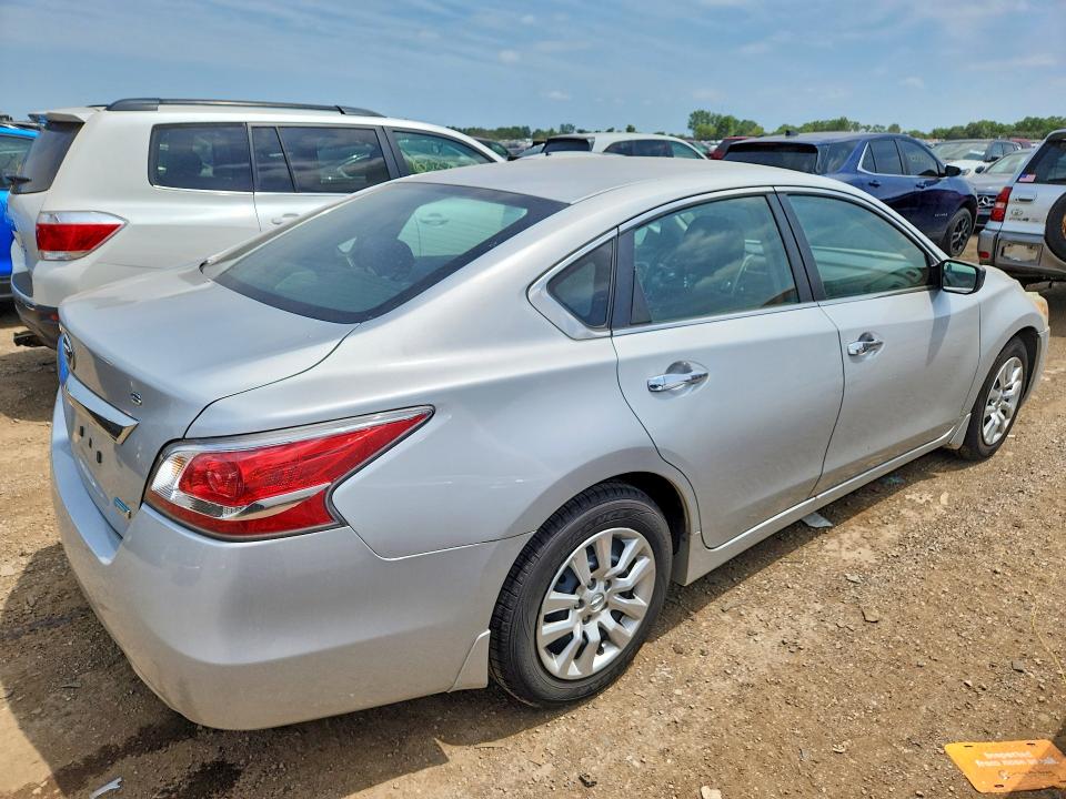 Photo 3 from auction – 2014 NISSAN ALTIMA with VIN 1N4AL3AP2EN368916
