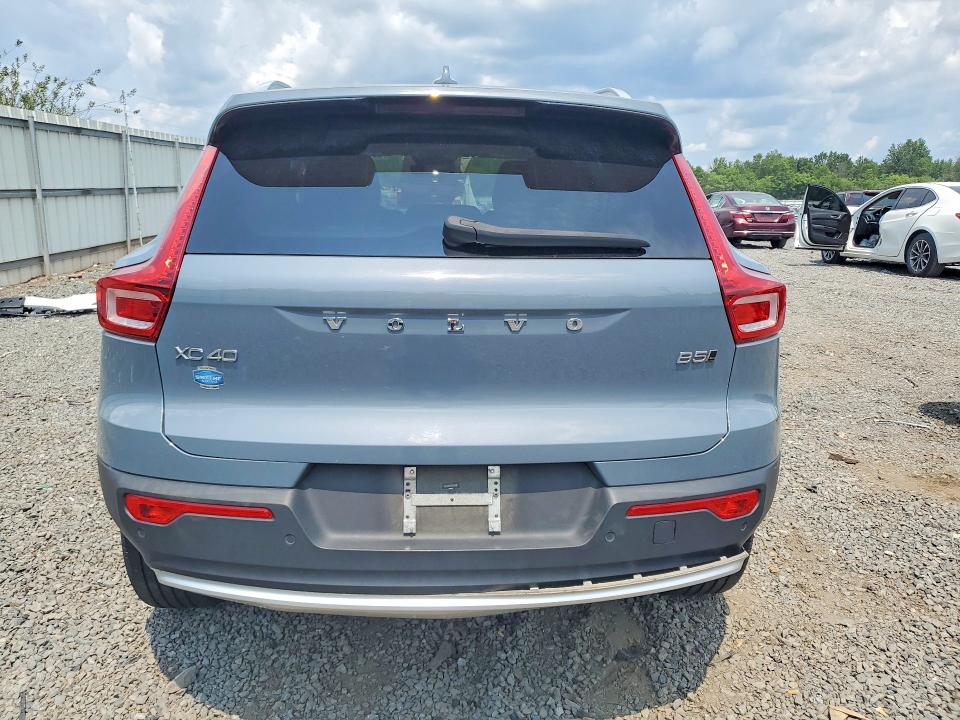 Photo 6 from auction – 2023 VOLVO XC40 with VIN YV4L12UN5P2993583