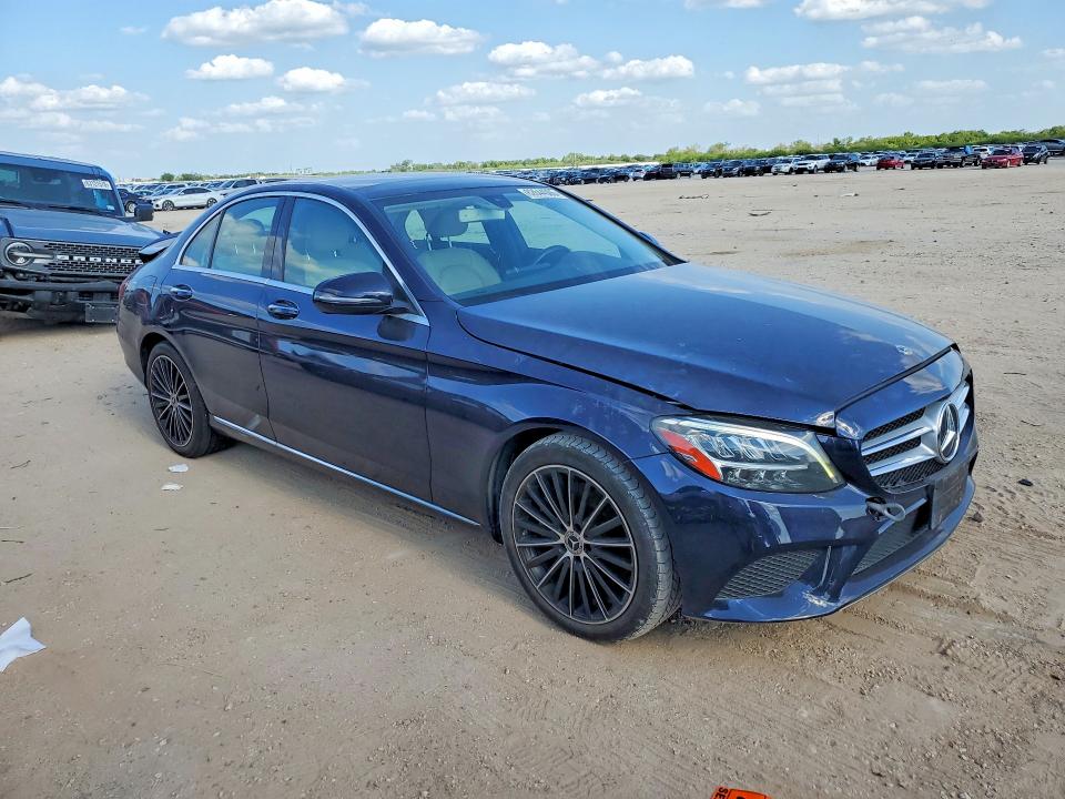 Photo 4 from auction – 2020 MERCEDES-BENZ C with VIN 55SWF8DB2LU326065