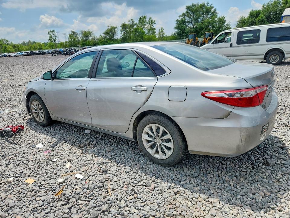 Photo 2 from auction – 2016 TOYOTA CAMRY with VIN 4T4BF1FK2GR532747