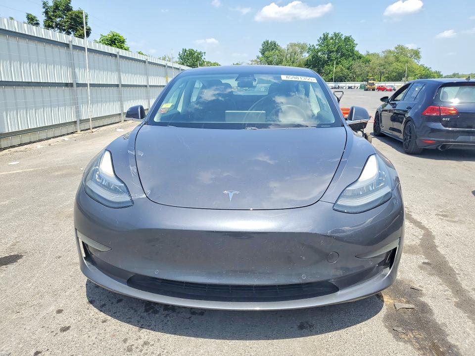 Photo 5 from auction – 2017 TESLA MODEL 3 with VIN 5YJ3E1EA4HF000649