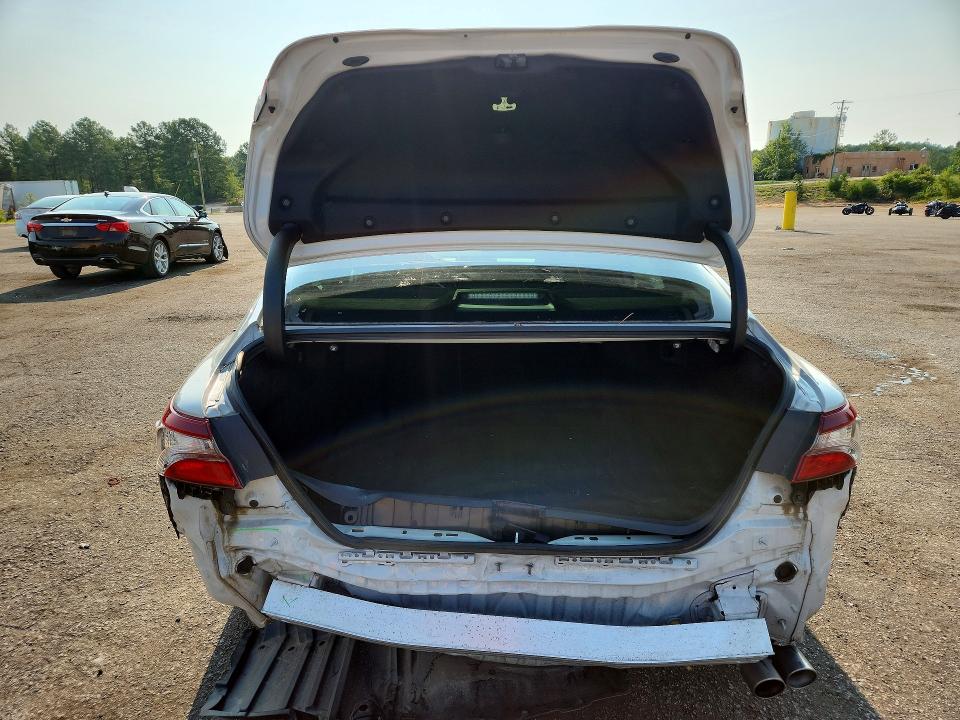 Photo 6 from auction – 2023 TOYOTA CAMRY with VIN 4T1G11AK0PU090122