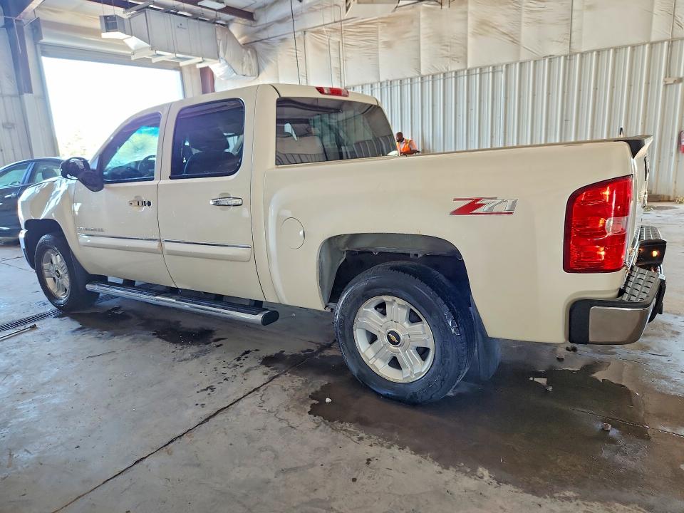 Photo 2 from auction – 2013 CHEVROLET SILVERADO with VIN 3GCPKSE71DG228293