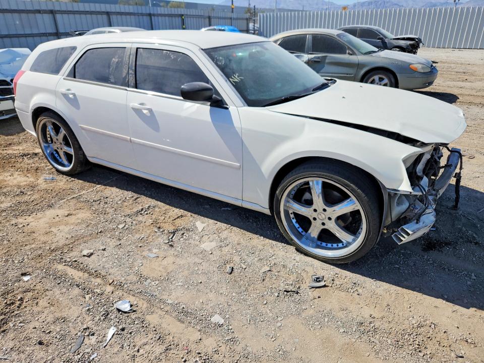 Photo 4 from auction – 2006 DODGE MAGNUM with VIN 2D4FV47T56H417043