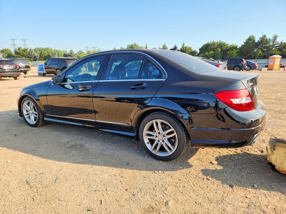 Photo 2 from auction – 2013 MERCEDES-BENZ C with VIN WDDGF8AB7DR283645