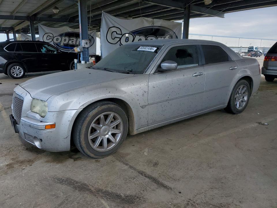 CHRYSLER 300C 2006 with VIN 2C3KA63H16H370375 - Photo from auction