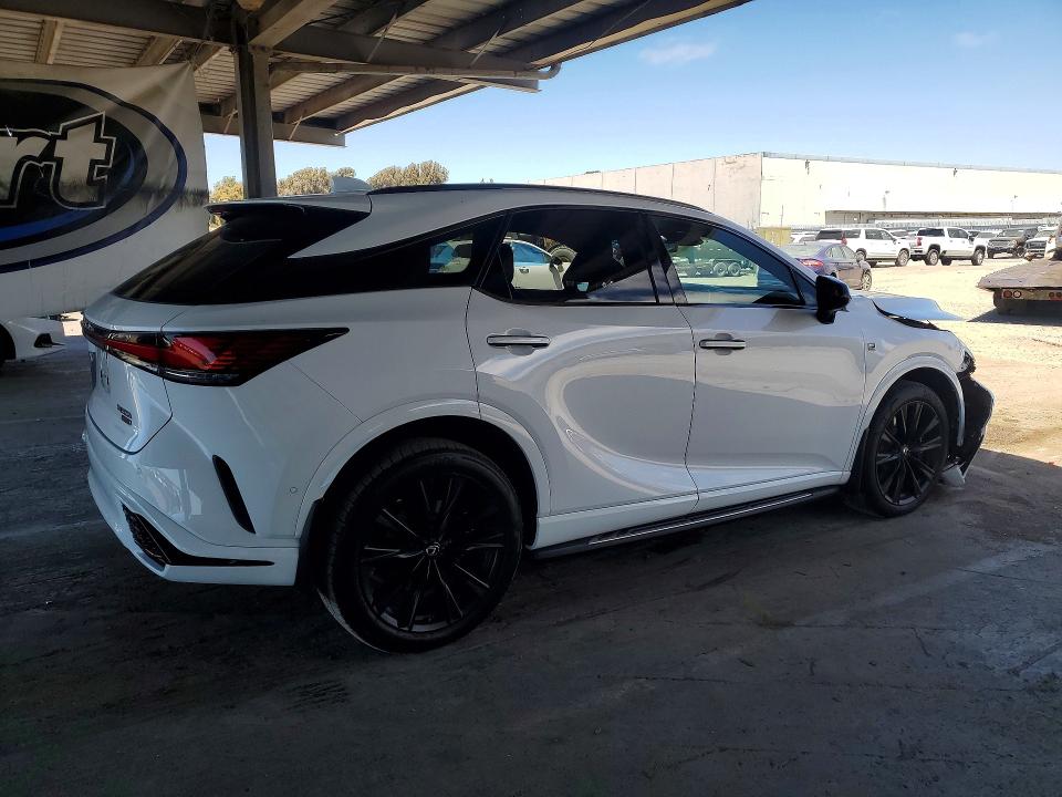 Photo 3 from auction – 2024 LEXUS RX with VIN 2T2BCMEA1RC016408