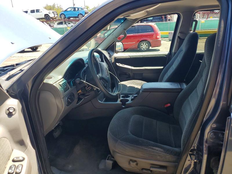 Photo 7 from auction – 2002 FORD EXPLORER with VIN 1FMZU73W42ZB66942