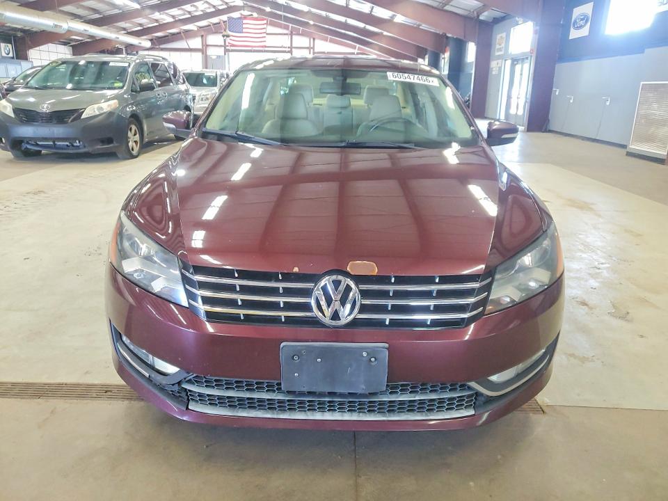 Photo 5 from auction – 2013 VOLKSWAGEN PASSAT with VIN 1VWCN7A36DC149353