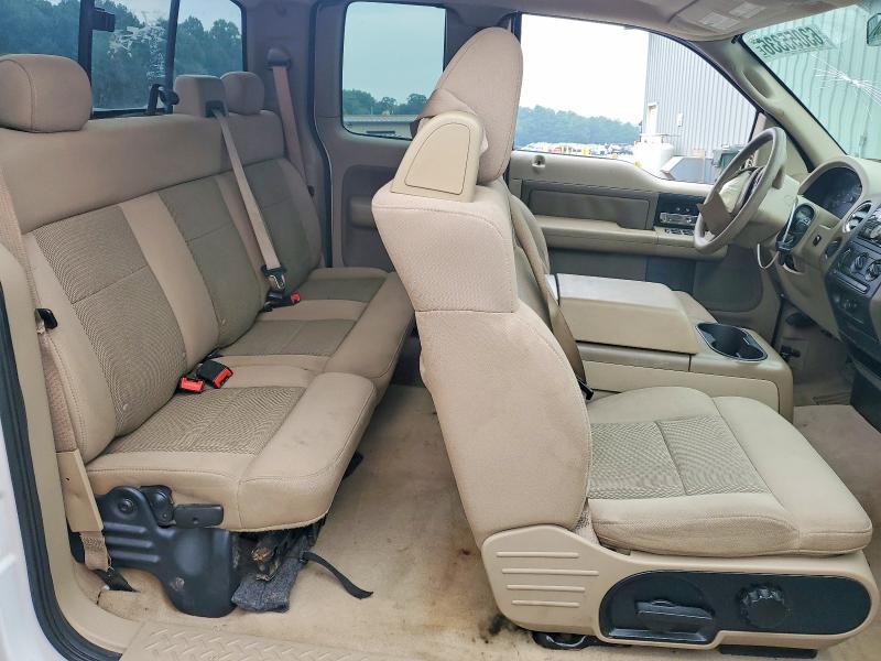 Photo 10 from auction – 2004 FORD F150 with VIN 1FTPX14524NC71849