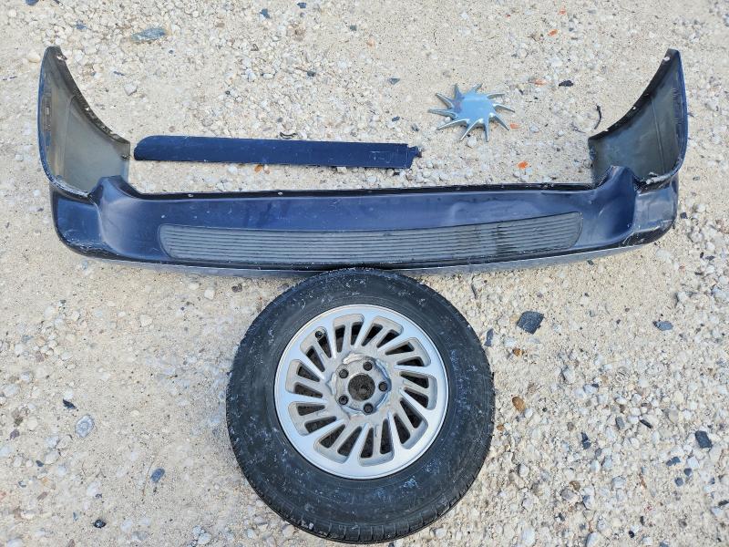 Photo 13 from auction – 1998 FORD WINDSTAR with VIN 2FMZA5145WBD70723