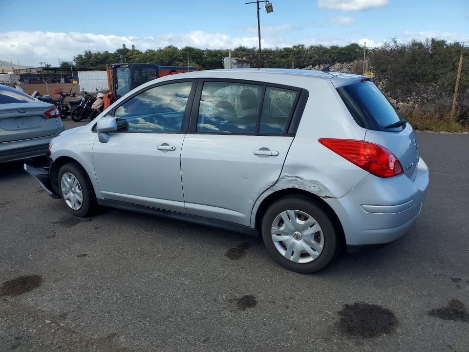 Photo 2 from auction – 2010 NISSAN VERSA with VIN 3N1BC1CP2AL420221
