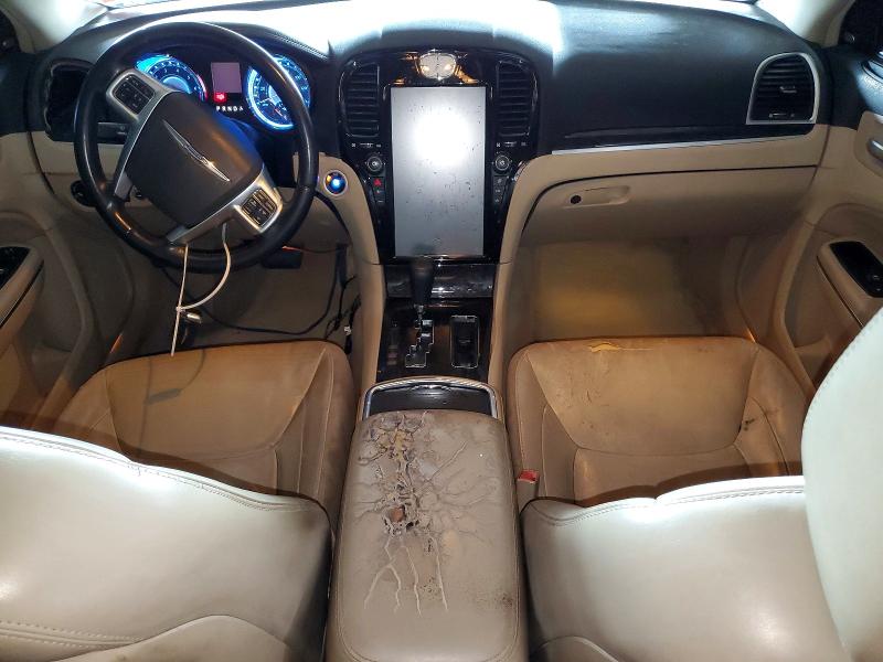 Photo 8 from auction – 2011 CHRYSLER 300 with VIN 2C3CA5CG0BH515230