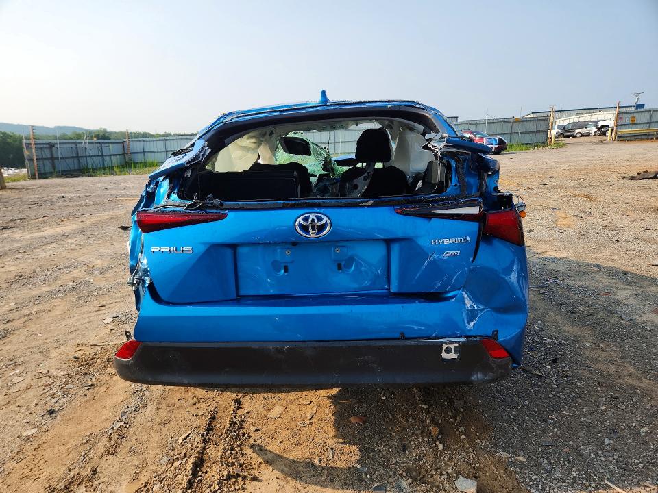 Photo 6 from auction – 2022 TOYOTA PRIUS with VIN JTDKAMFU0N3189097