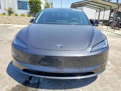Foto 5 de la subasta – 2025 TESLA MODEL 3 con VIN 5YJ3E1EA7SF033801