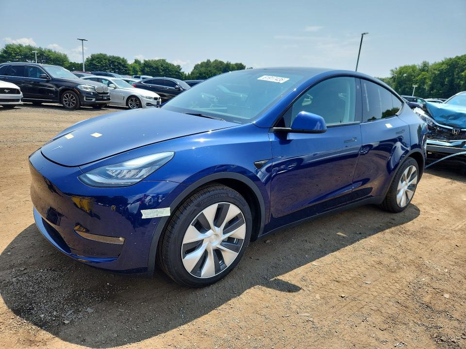 TESLA MODEL Y 2021 with VIN 5YJYGDEE1MF180154 - Photo from auction