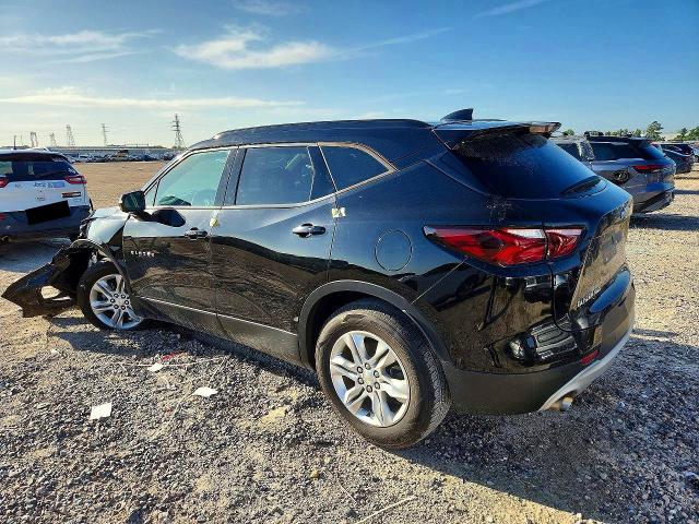 Photo 2 from auction – 2021 CHEVROLET BLAZER with VIN 3GNKBJRS1MS515690