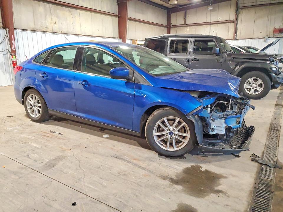 Photo 4 from auction – 2018 FORD FOCUS with VIN 1FADP3F21JL228022