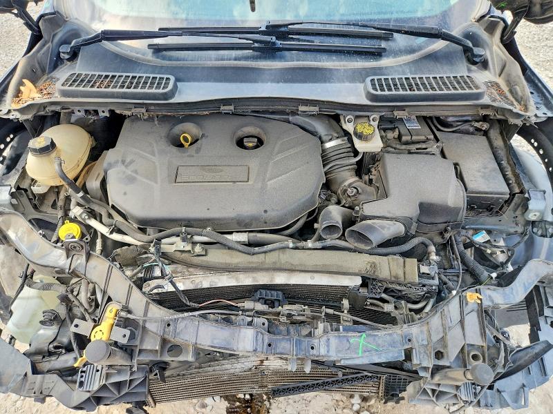 Photo 11 from auction – 2019 FORD ESCAPE with VIN 1FMCU9J99KUC32381