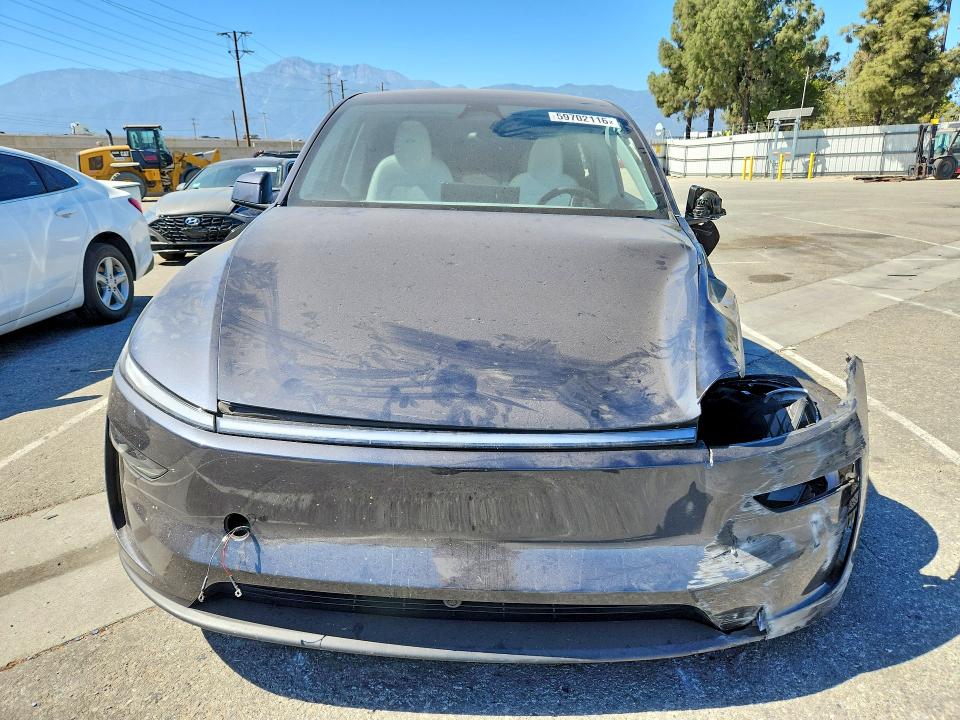 Фото 5 с аукциона – 2026 TESLA MODEL Y с VIN 7SAYGDED9TA586298