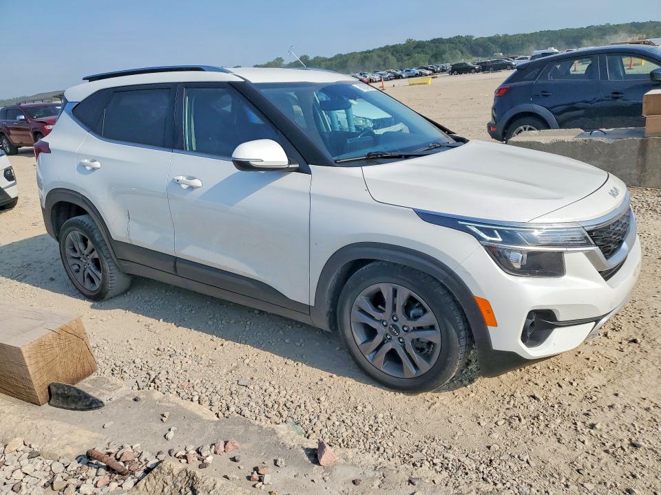 Photo 4 from auction – 2023 KIA SELTOS with VIN KNDEU2AA4P7402165