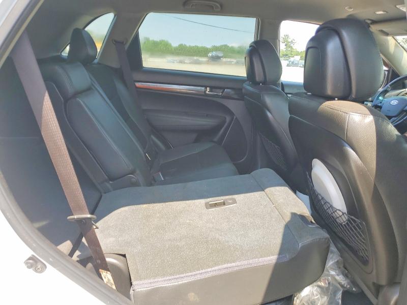 Photo 10 from auction – 2012 KIA SORENTO with VIN 5XYKUCA61CG275201