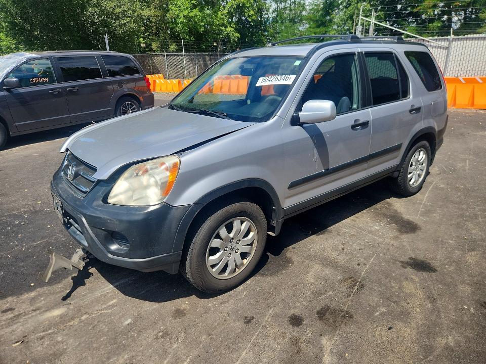 HONDA CR-V 2005 with VIN JHLRD788X5C055529 - Photo from auction