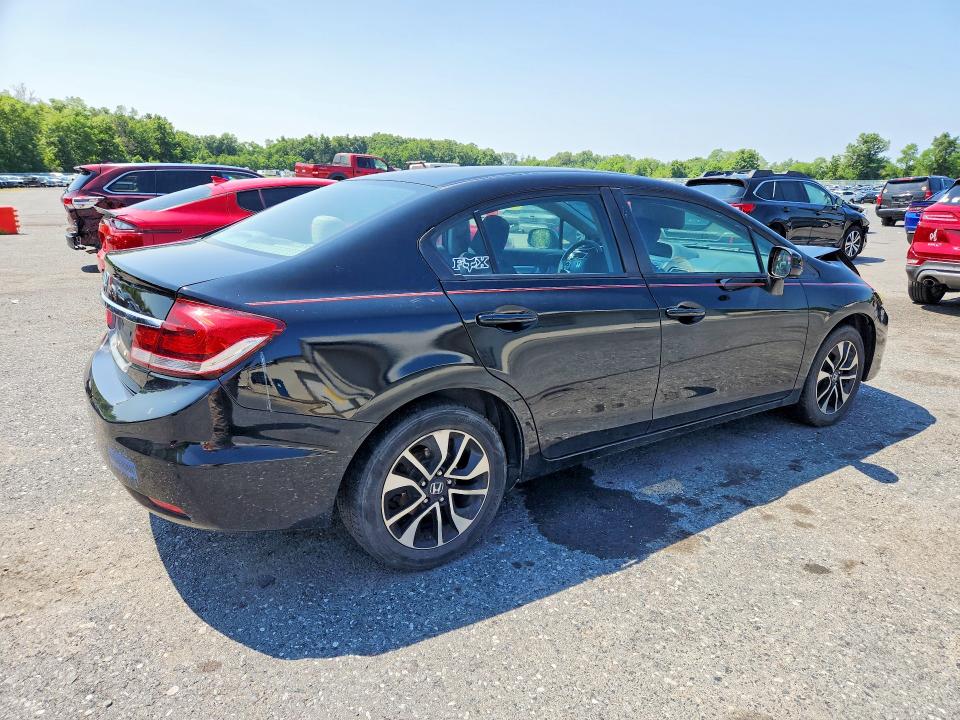 Photo 3 from auction – 2013 HONDA CIVIC with VIN 2HGFB2F82DH537033