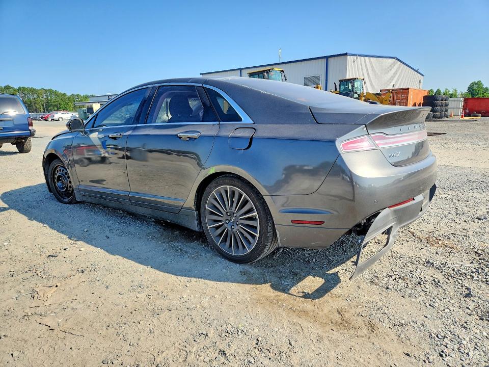 Photo 2 from auction – 2016 LINCOLN MKZ with VIN 3LN6L2GK9GR613664