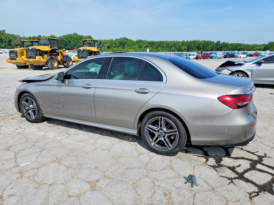 Photo 2 from auction – 2021 MERCEDES-BENZ E with VIN W1KZF8DB0MA909037