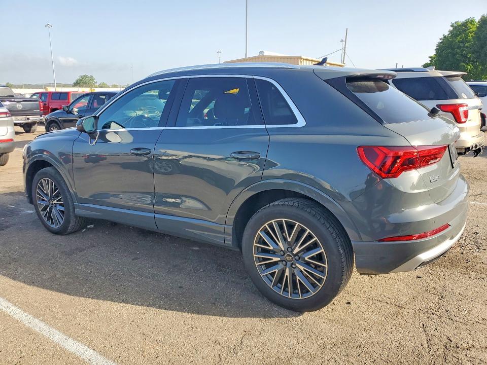 Photo 2 from auction – 2022 AUDI Q3 with VIN WA1BUCF35N1137981