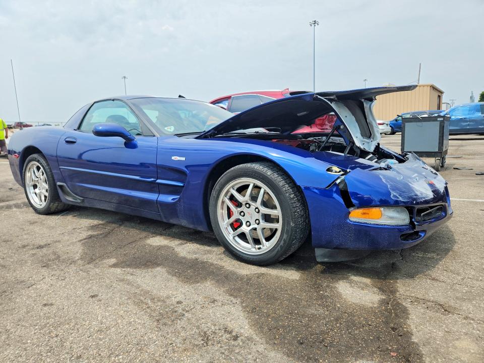 Photo 4 from auction – 2004 CHEVROLET CORVETTE with VIN 1G1YY12S345130033