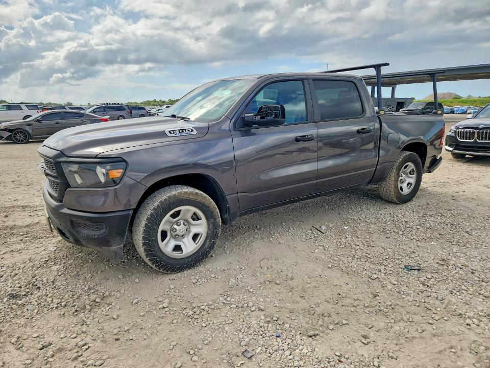 RAM 1500 2023 مع رقم تعريف المركبة 1C6RRFGG9PN615444 - صورة من المزاد