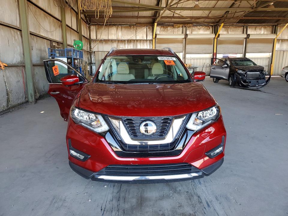 Photo 5 from auction – 2019 NISSAN ROGUE with VIN 5N1AT2MT1KC832553