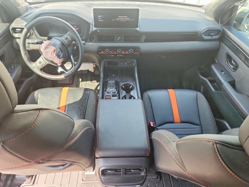 Photo 8 from auction – 2026 HONDA PASSPORT with VIN 5FNYF9H50TB028022
