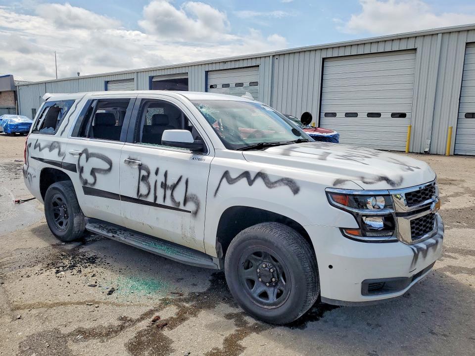 Photo 4 from auction – 2017 CHEVROLET TAHOE with VIN 1GNLCDEC0HR182053