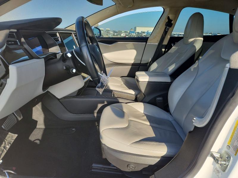 Photo 7 from auction – 2015 TESLA MODEL S with VIN 5YJSA1H26FFP78010