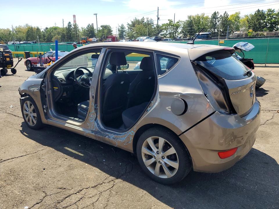 Photo 2 from auction – 2014 HYUNDAI ACCENT with VIN KMHCU5AEXEU151982