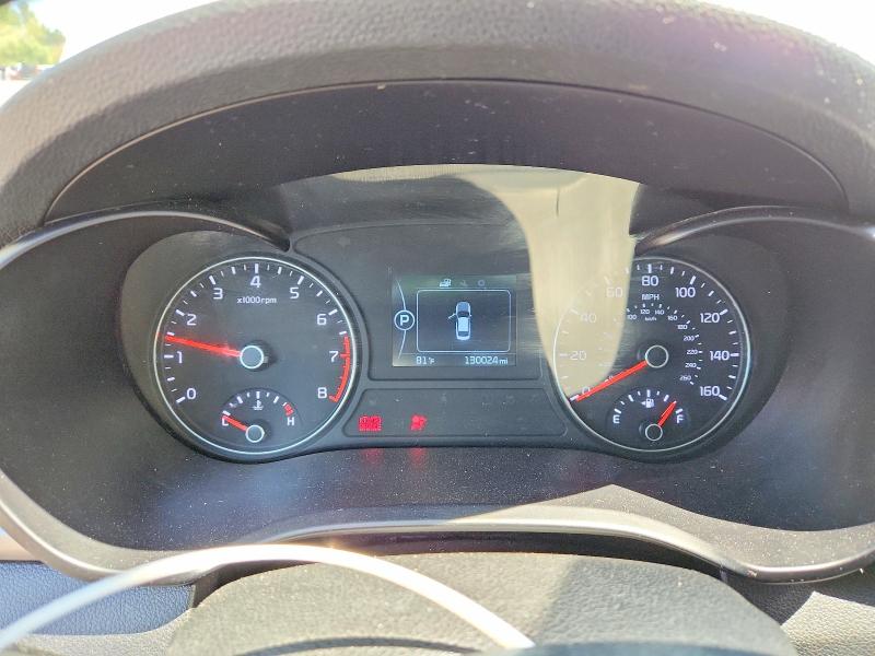 Photo 9 from auction – 2016 KIA OPTIMA with VIN 5XXGT4L35GG070489