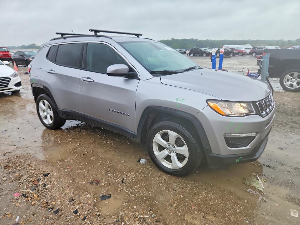 Photo 4 from auction – 2019 JEEP COMPASS with VIN 3C4NJDBBXKT592635