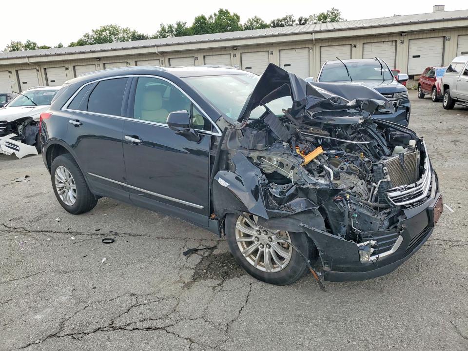 Photo 4 from auction – 2018 CADILLAC XT5 with VIN 1GYKNARS1JZ128968