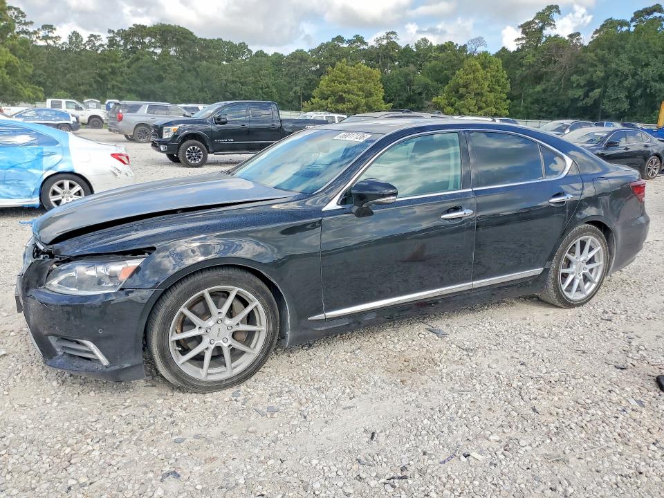 LEXUS LS 2013 with VIN JTHBL5EF8D5119836 - Photo from auction