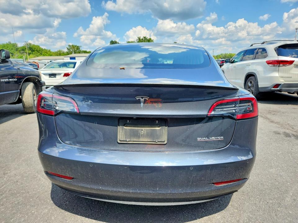 Photo 6 from auction – 2019 TESLA MODEL 3 with VIN 5YJ3E1EB0KF392898