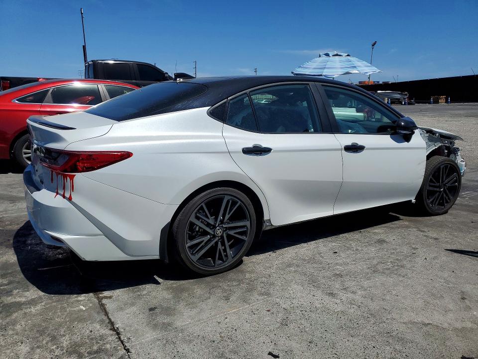 Photo 3 from auction – 2025 TOYOTA CAMRY with VIN 4T1DAACKXSU144194