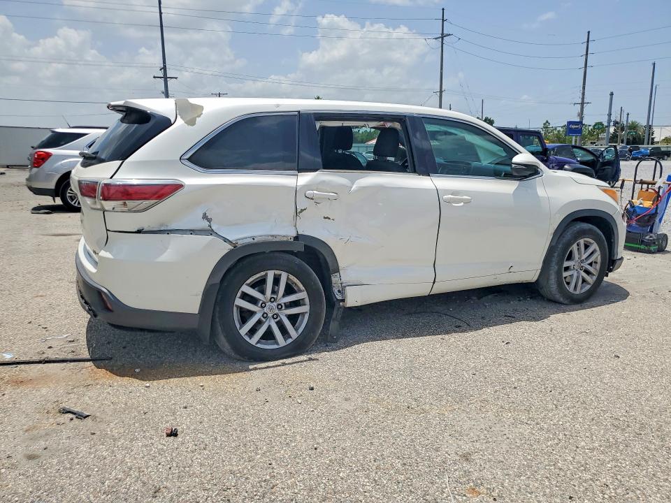 Photo 3 from auction – 2014 TOYOTA HIGHLANDER with VIN 5TDBKRFH3ES055079